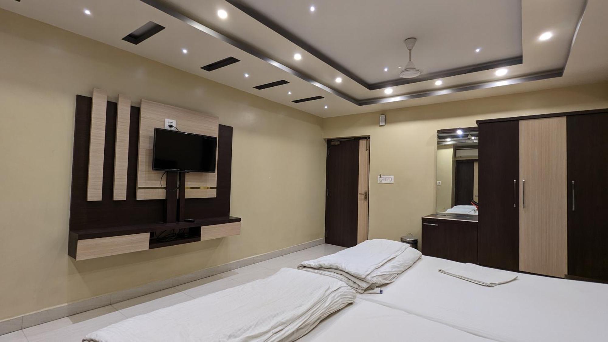 Hotel Binapani Deluxe 1 Tarapith Zewnętrze zdjęcie