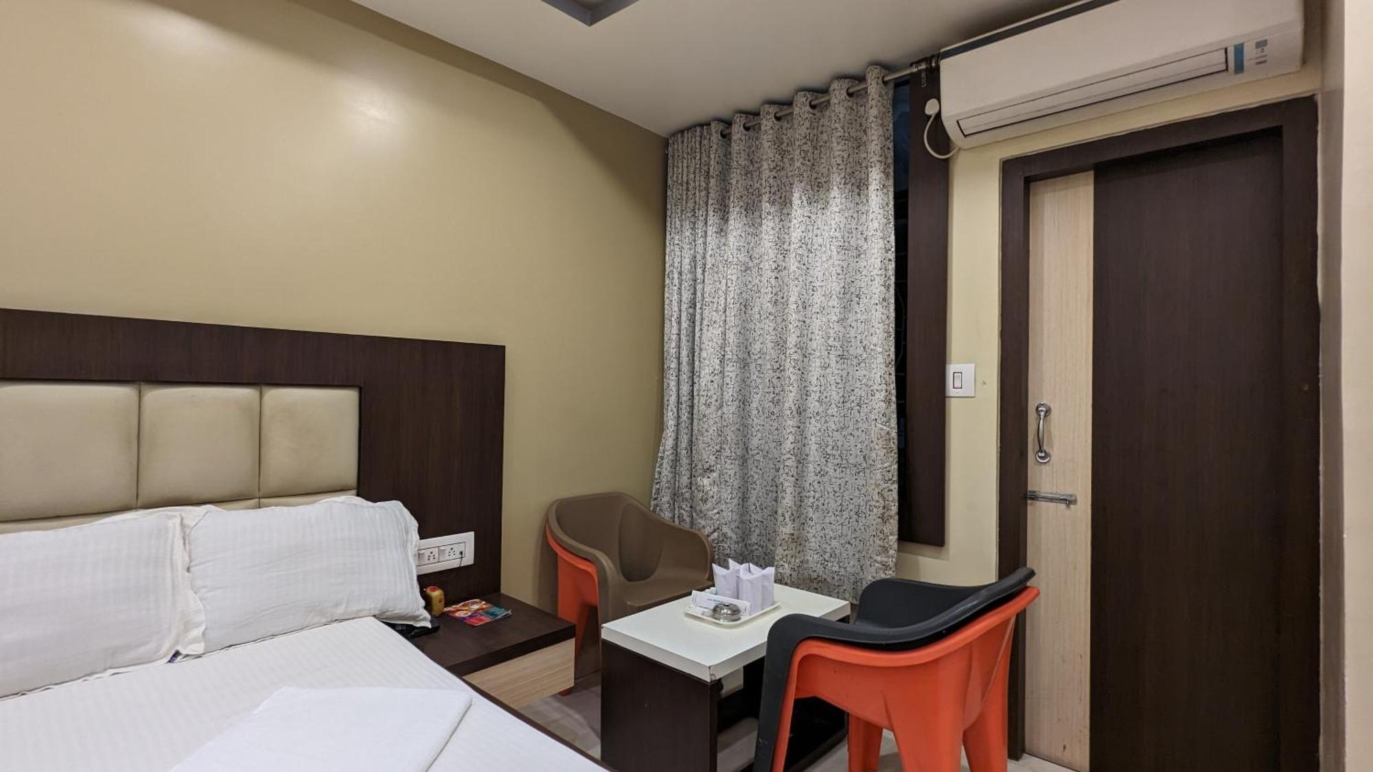 Hotel Binapani Deluxe 1 Tarapith Zewnętrze zdjęcie