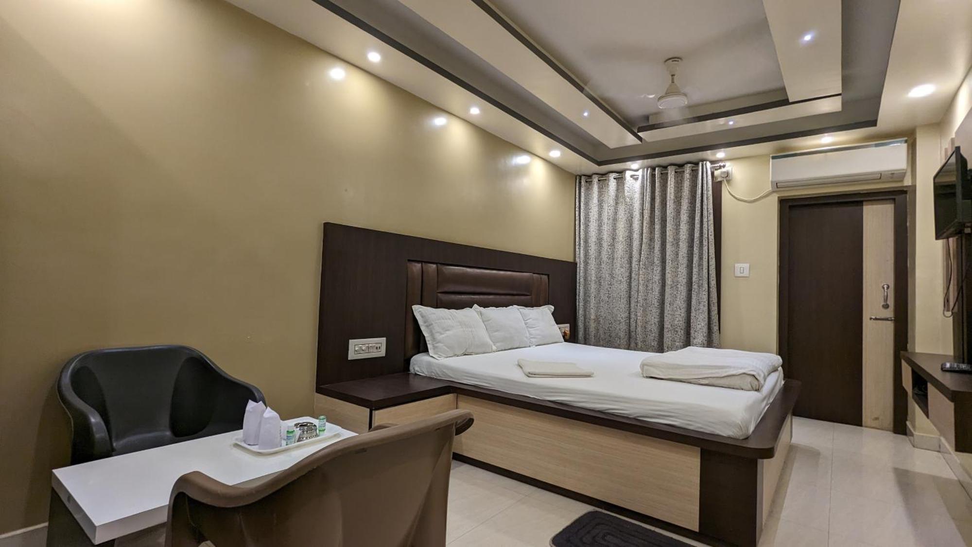 Hotel Binapani Deluxe 1 Tarapith Zewnętrze zdjęcie