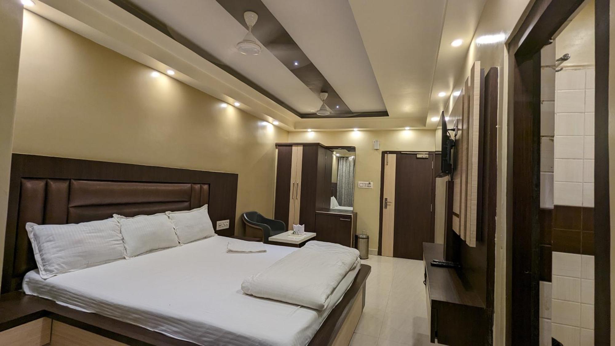 Hotel Binapani Deluxe 1 Tarapith Zewnętrze zdjęcie